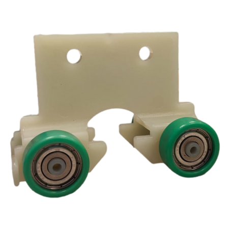 Carriage for remote feeding systems